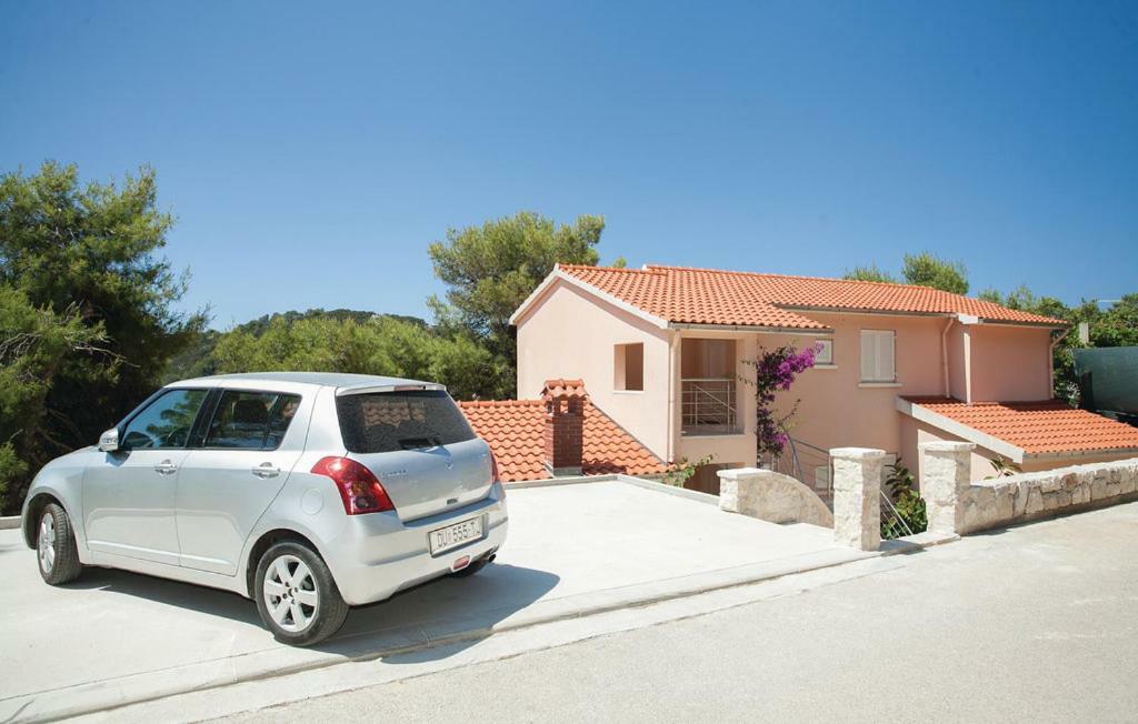 Beautiful Apartment By The Sea Prizba Exterior foto
